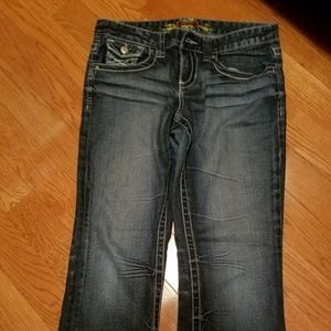 Maurices jeans